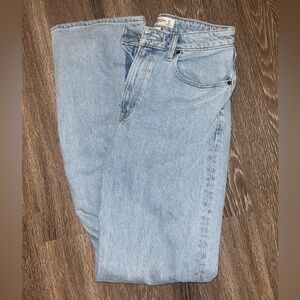 Abercrombie & Fitch Curve Love The 90’s Relaxed Jean